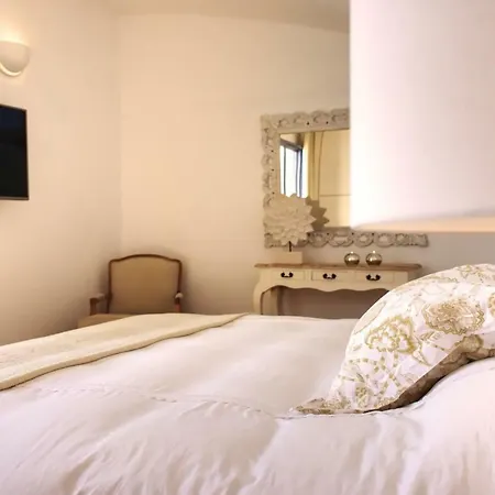 Premium Isabel 1 Vila *